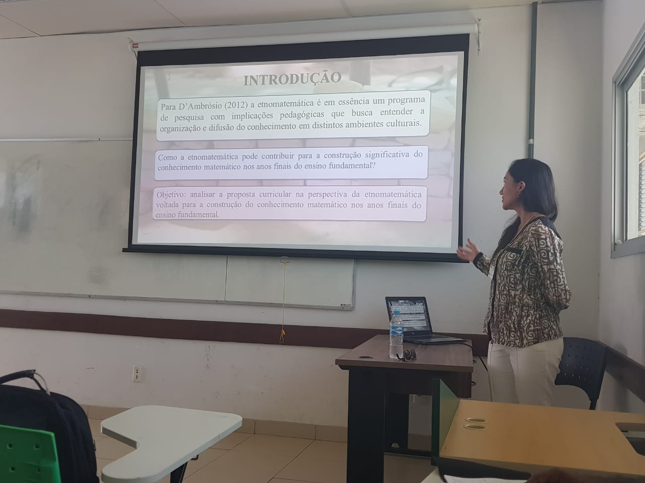A ALUNA ANA PRISCILA SAMPAIO REBOUÇAS, DO PPGE UEMA, PARTICIPA, COM APRESENTAÇÃO DE COMUNICAÇÃO ORAL, DO I SEMINÁRIO REGIONAL DE ETNOMATEMÁTICA: DOS DESAFIOS ÀS POSSIBILIDADES, PROMOVIDO PELA UNIVERSIDADE FEDERAL DO TOCANTINS (UFT)